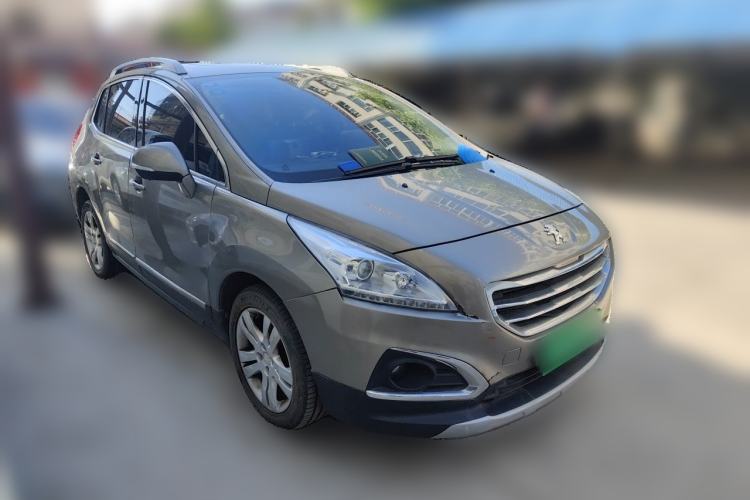 Used Peugeot 3008 2015 2.0L Automatic Trend Edition Front Right 45 Deg