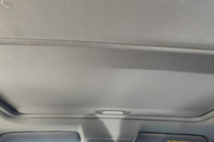 Used Peugeot 3008 2015 2.0L Automatic Trend Edition Headliner