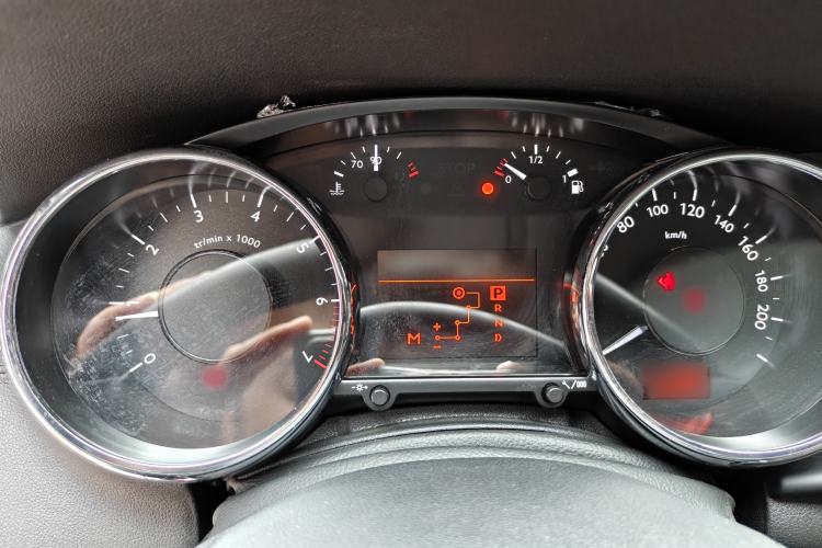Used Peugeot 3008 2015 1.6THP Automatic Prestige Edition Instrument Cluster
