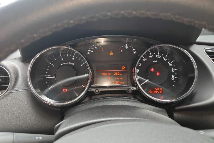 Used Peugeot 3008 2015 1.6THP Automatic Prestige Edition Instrument Cluster