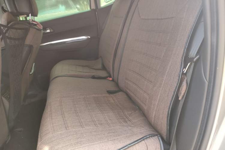 Used Peugeot 3008 2015 1.6THP Automatic Trend Edition Interior 4