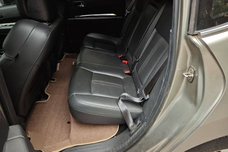 Used Peugeot 3008 2015 1.6THP Automatic Trend Edition Interior 4
