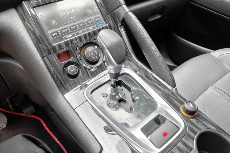 Used Peugeot 3008 2015 1.6THP Automatic Prestige Edition Interior 8