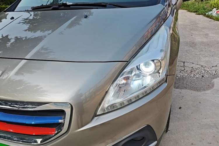 Used Peugeot 3008 2015 2.0L Automatic Classic Edition Left Front Headlight
