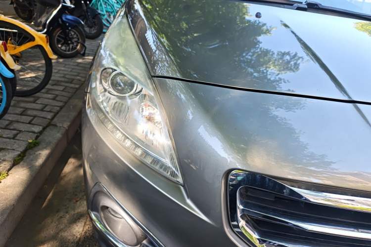 Used Peugeot 3008 2015 1.6THP Automatic Prestige Edition Right Front Headlight