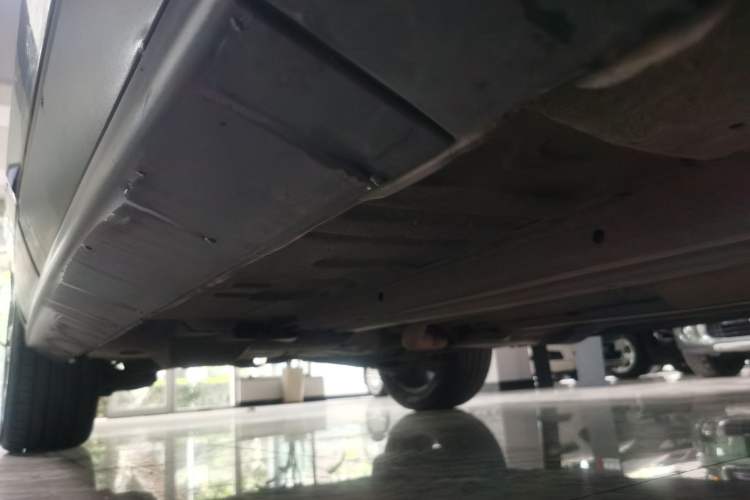 Used Peugeot 3008 2015 2.0L Automatic Classic Edition Right Side Sill