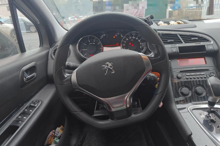 Used Peugeot 3008 2015 2.0L Automatic Classic Edition Steering Wheel