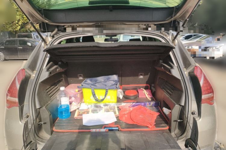 Used Peugeot 3008 2015 1.6THP Automatic Trend Edition Trunk