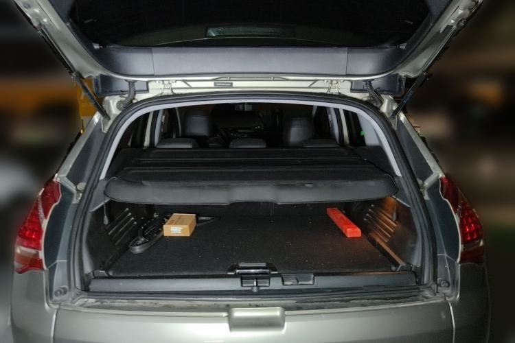 Used Peugeot 3008 2015 1.6THP Automatic Classic Edition Trunk