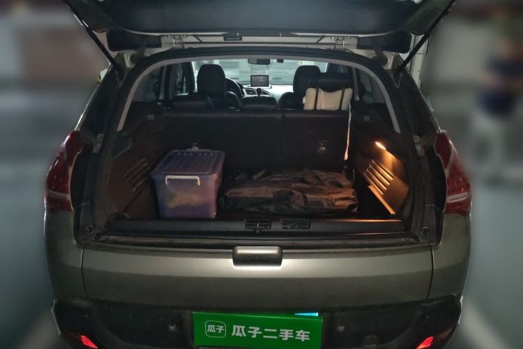 Used Peugeot 3008 2015 2.0L Automatic Trend Edition Trunk