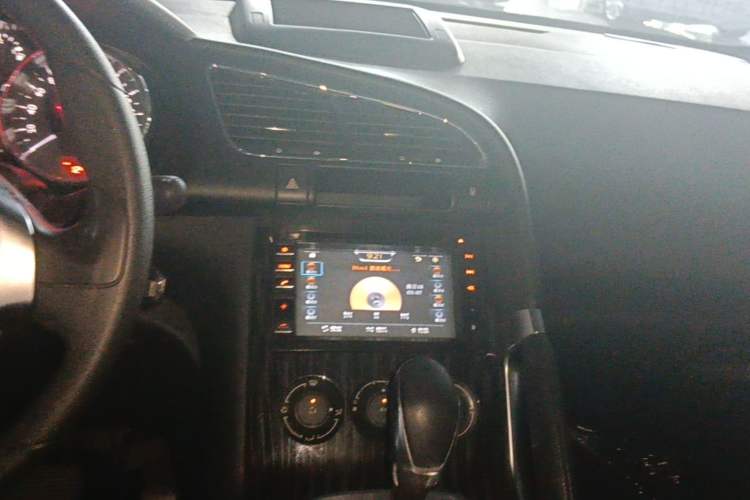 Used Peugeot 3008 2015 2.0L Automatic Classic Edition Audio And AC Panel