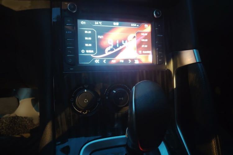 Used Peugeot 3008 2015 2.0L Automatic Classic Edition Audio And AC Panel