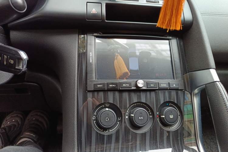 Used Peugeot 3008 2015 2.0L Manual Classic Edition Audio And AC Panel