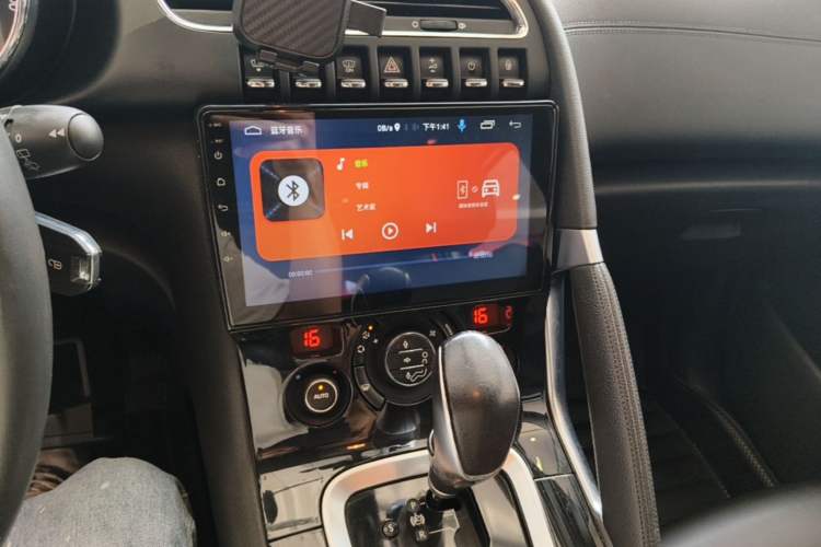Used Peugeot 3008 2015 1.6THP Automatic Prestige Edition Audio And AC Panel