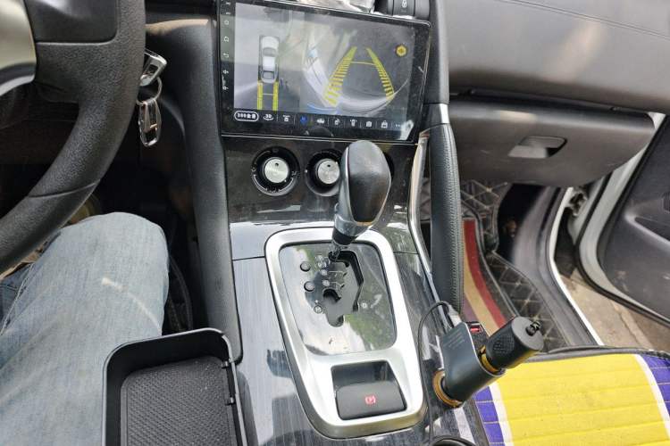 Used Peugeot 3008 2015 2.0L Automatic Classic Edition Audio And AC Panel