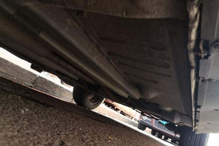 Used Peugeot 3008 2015 2.0L Automatic Classic Edition Chassis Front Left