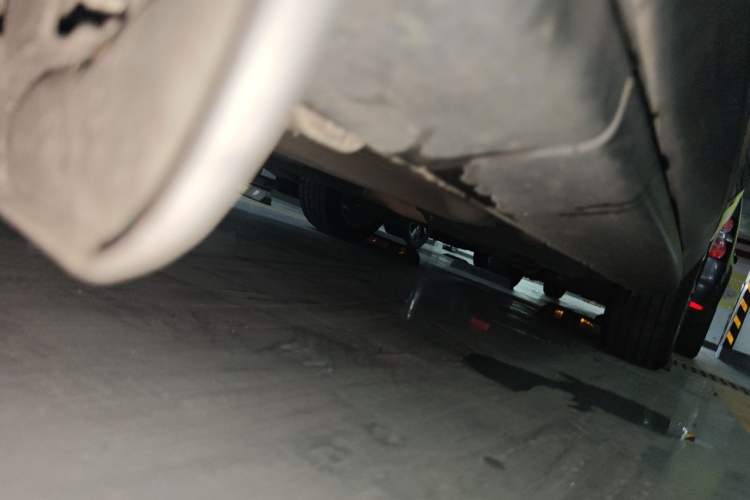 Used Peugeot 3008 2015 2.0L Automatic Classic Edition Chassis Front Left
