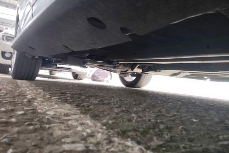 Used Peugeot 3008 2015 2.0L Automatic Classic Edition Chassis Front Right