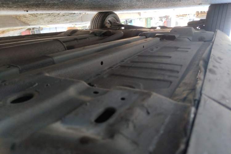 Used Peugeot 3008 2015 1.6THP Automatic Classic Edition Chassis Front Right