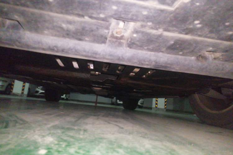 Used Peugeot 3008 2015 2.0L Automatic Classic Edition Chassis Front