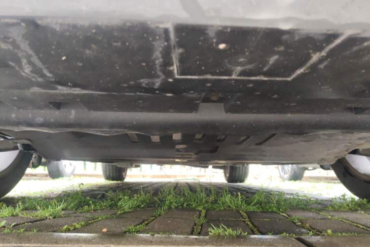 Used Peugeot 3008 2015 2.0L Automatic Classic Edition Chassis Front