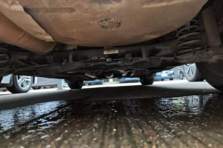 Used Peugeot 3008 2015 2.0L Automatic Classic Edition Chassis Rear
