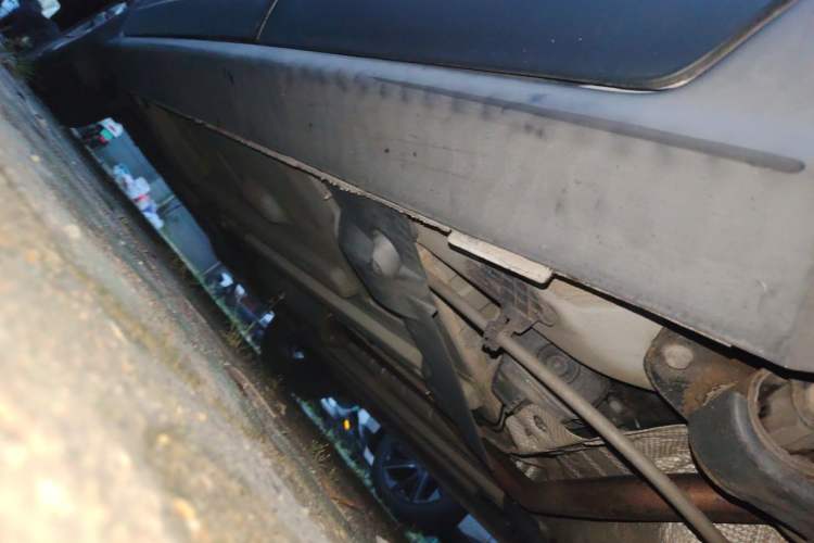 Used Peugeot 3008 2015 1.6THP Automatic Classic Edition Chassis Rear Left
