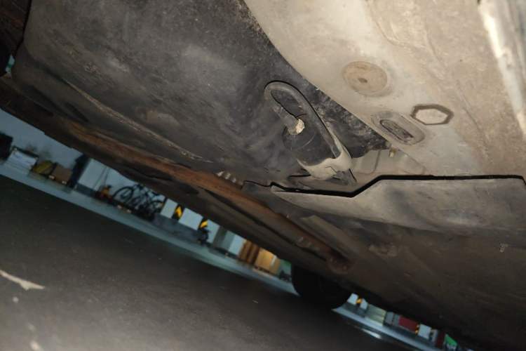 Used Peugeot 3008 2015 1.6THP Automatic Prestige Edition Chassis Rear Right