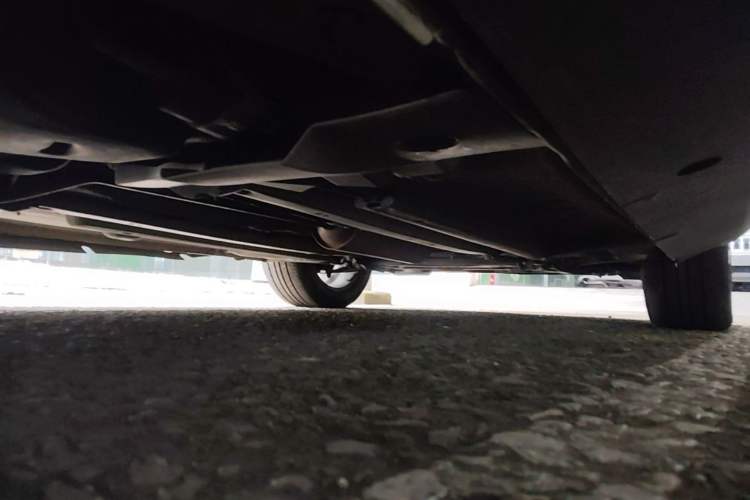 Used Peugeot 3008 2015 2.0L Automatic Classic Edition Chassis Rear Right