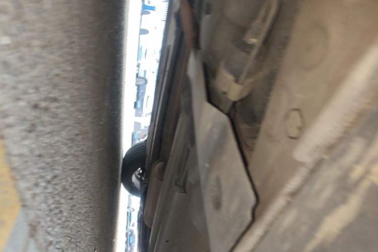 Used Peugeot 3008 2015 2.0L Automatic Classic Edition Chassis Rear Right