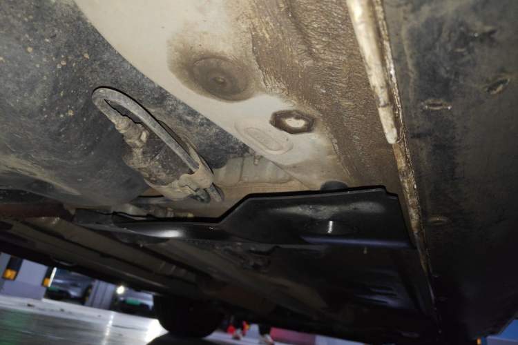 Used Peugeot 3008 2015 2.0L Automatic Classic Edition Chassis Rear Right