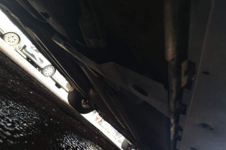 Used Peugeot 3008 2015 2.0L Automatic Classic Edition Chassis Rear Right