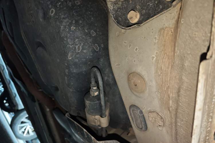 Used Peugeot 3008 2015 2.0L Manual Classic Edition Chassis Rear Right