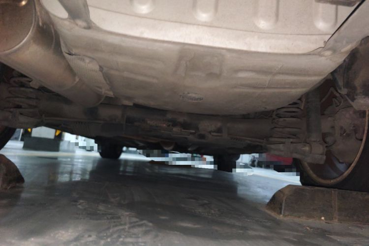 Used Peugeot 3008 2015 2.0L Automatic Classic Edition Chassis Rear