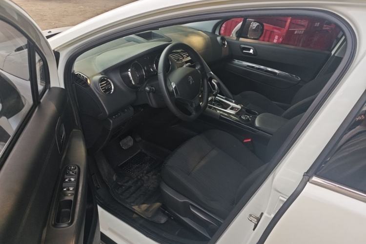 Used Peugeot 3008 2015 1.6THP Automatic Classic Edition Driver Seat