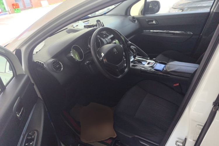 Used Peugeot 3008 2015 2.0L Automatic Classic Edition Driver Seat