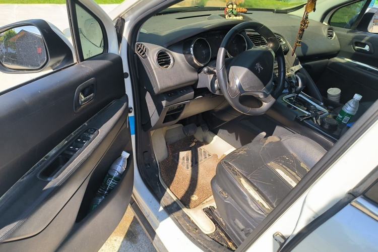Used Peugeot 3008 2015 2.0L Automatic Trend Edition Driver Seat