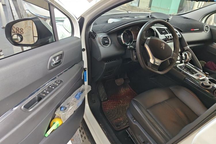Used Peugeot 3008 2015 1.6THP Automatic Prestige Edition Driver Seat