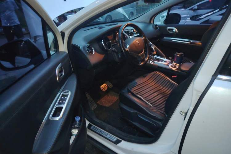 Used Peugeot 3008 2015 1.6THP Automatic Classic Edition Driver Seat