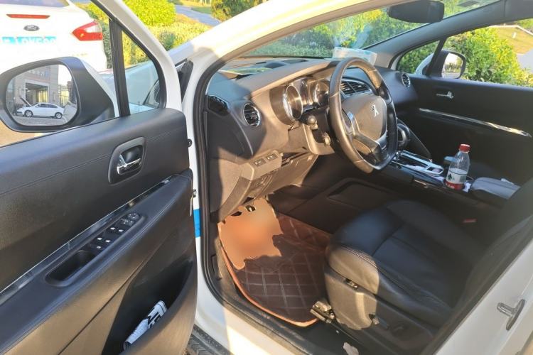 Used Peugeot 3008 2015 2.0L Automatic Trend Edition Driver Seat