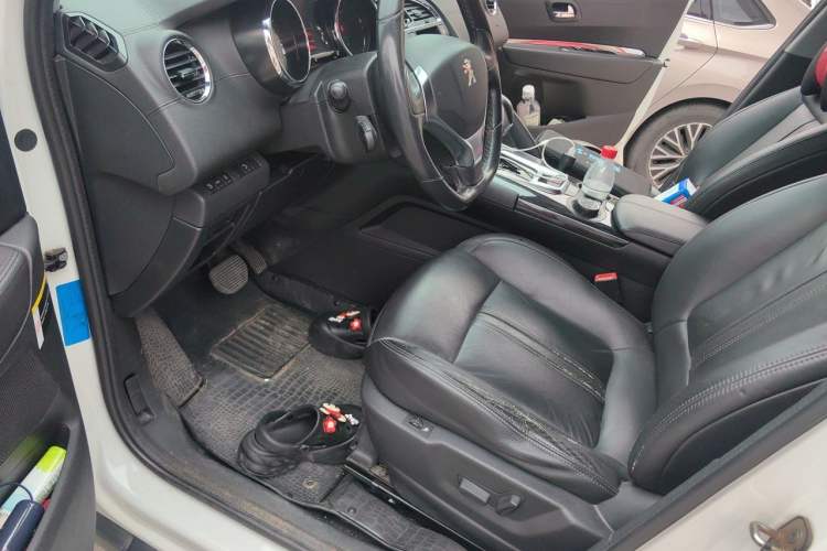 Used Peugeot 3008 2015 1.6THP Automatic Trend Edition Driver Seat