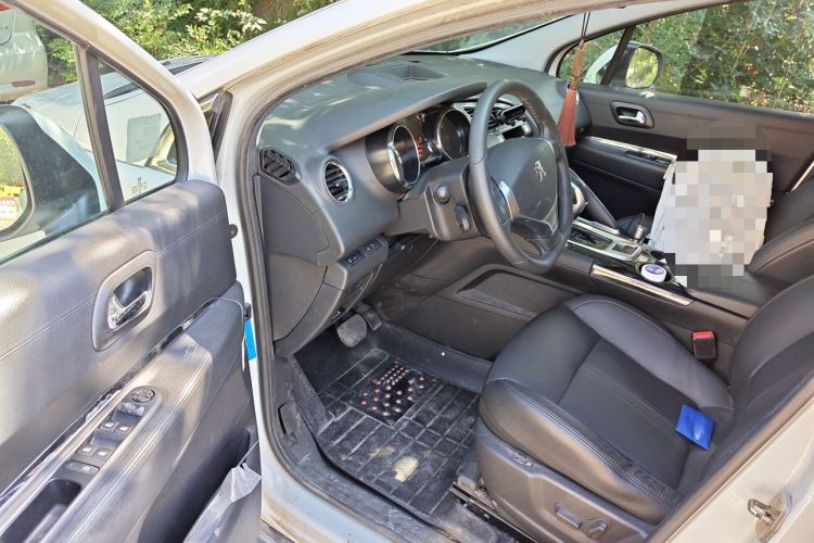 Used Peugeot 3008 2015 2.0L Automatic Trend Edition Driver Seat
