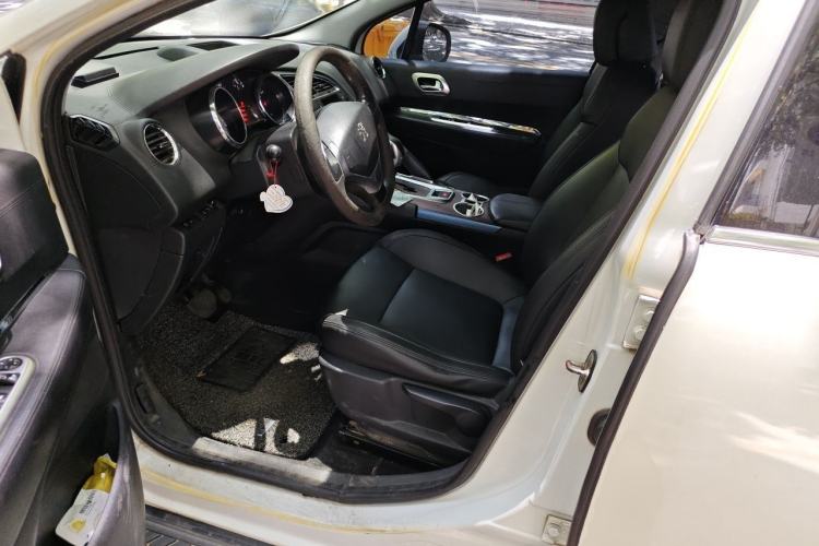Used Peugeot 3008 2015 2.0L Automatic Classic Edition Driver Seat