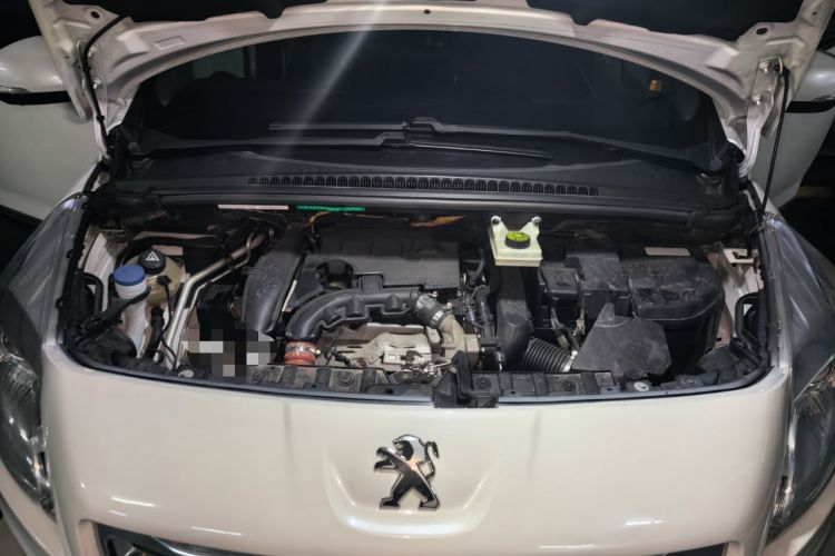 Used Peugeot 3008 2015 1.6THP Automatic Prestige Edition Engine Bay