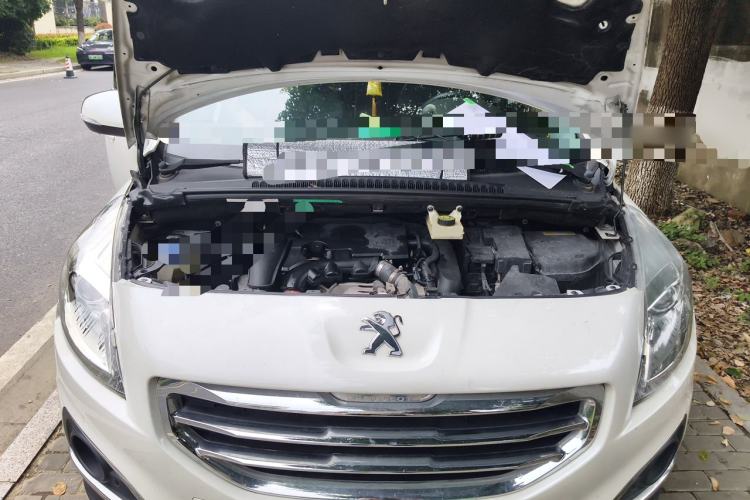 Used Peugeot 3008 2015 1.6THP Automatic Prestige Edition Engine Bay
