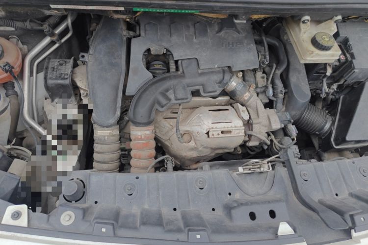 Used Peugeot 3008 2015 1.6THP Automatic Classic Edition Engine Bay