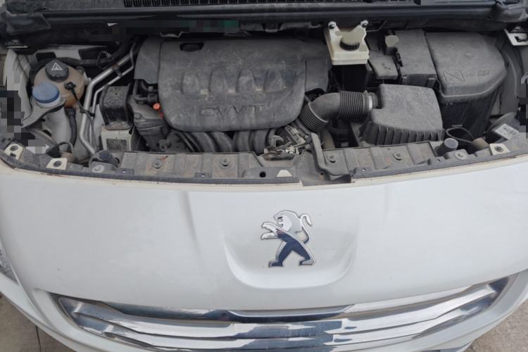Used Peugeot 3008 2015 2.0L Automatic Classic Edition Engine Bay