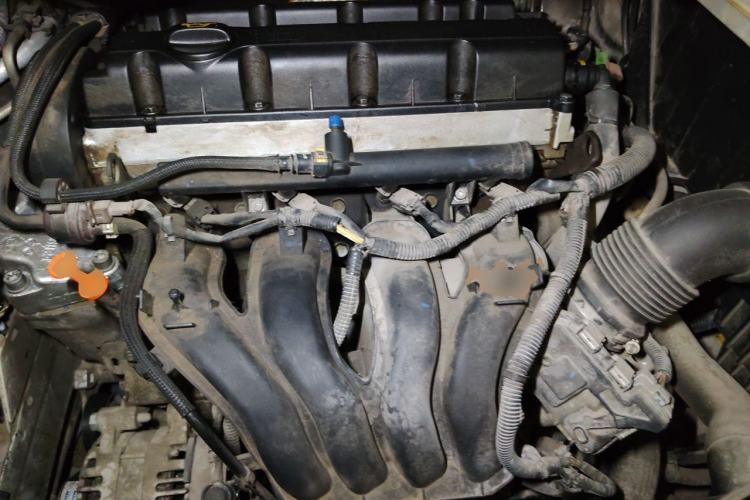 Used Peugeot 3008 2015 2.0L Automatic Trend Edition Engine Bay