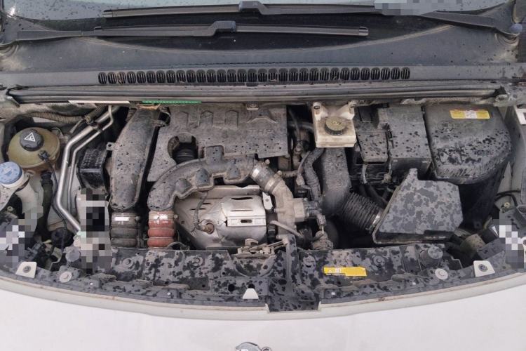 Used Peugeot 3008 2015 1.6THP Automatic Prestige Edition Engine Bay