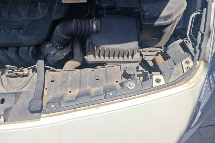 Used Peugeot 3008 2015 2.0L Automatic Classic Edition Engine Bay Left
